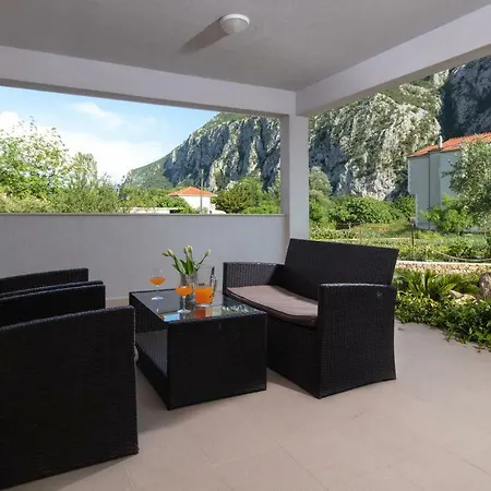 Bubalo Apartman *